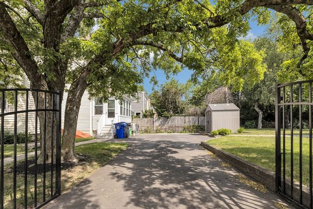 15 Reddy Ave, Boston, MA 02136