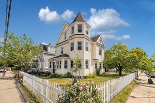 15 Reddy Ave, Boston, MA 02136
