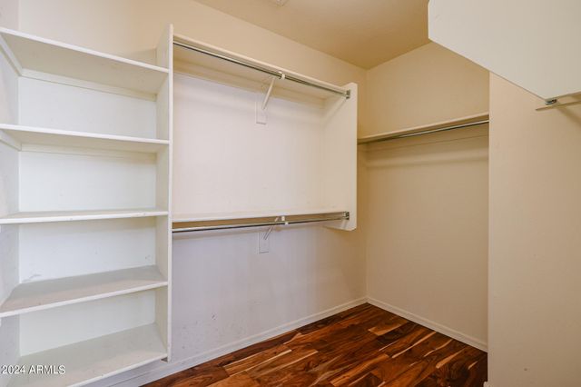 7423 W PUEBLO Avenue, Phoenix, AZ 85043