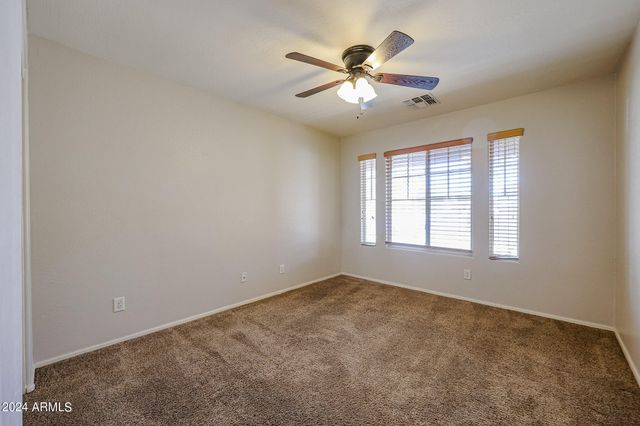 7423 W PUEBLO Avenue, Phoenix, AZ 85043