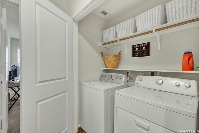 2459 Pechora Pipit, New Braunfels, TX 78130