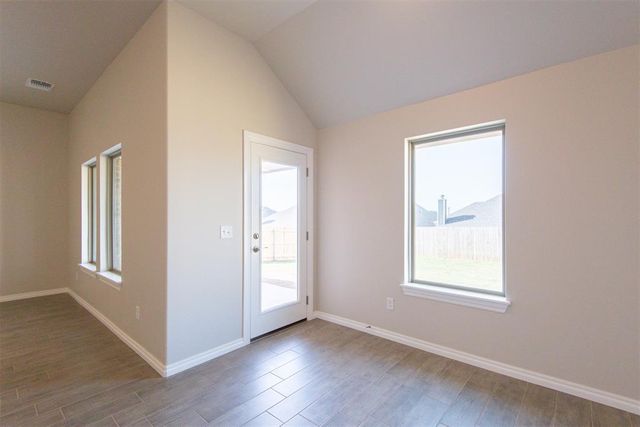 8401 NW 162nd Street, Edmond, OK 73013