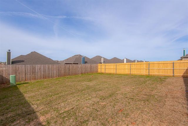 8401 NW 162nd Street, Edmond, OK 73013