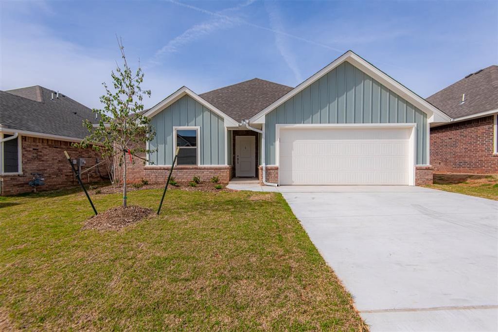 8401 NW 162nd Street, Edmond, OK 73013