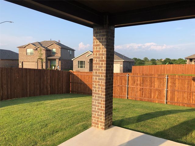 2449 Indian Head Drive, Fort Worth, TX 76177