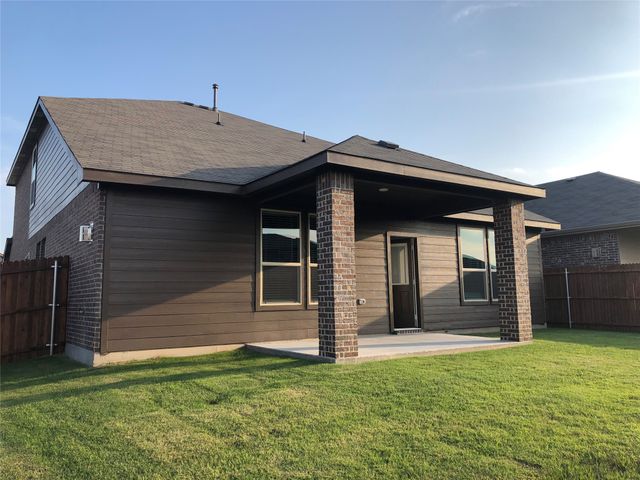 2449 Indian Head Drive, Fort Worth, TX 76177