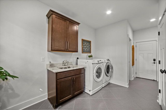 9015 W Grange AVENUE, Greendale, WI 53129