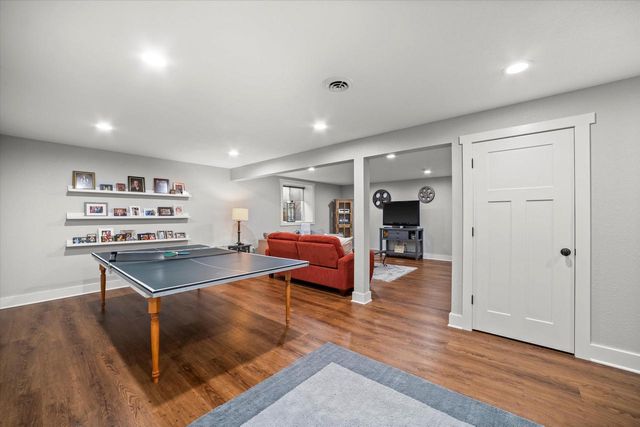 9015 W Grange AVENUE, Greendale, WI 53129