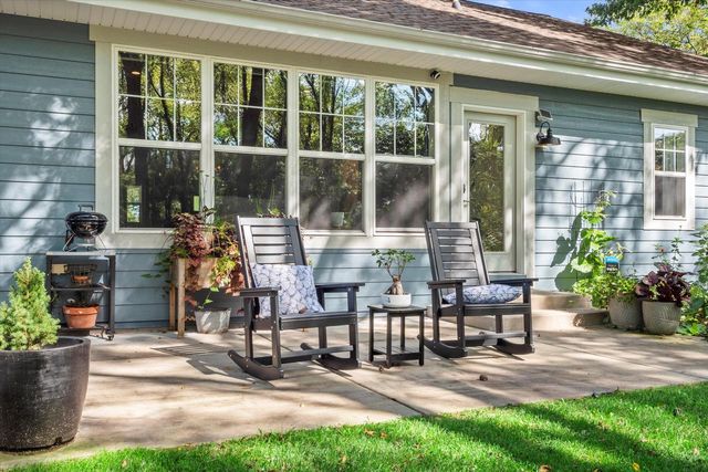 9015 W Grange AVENUE, Greendale, WI 53129