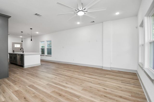 3521 Canfield Street AB, Houston, TX 77004