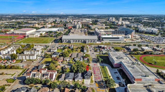 3521 Canfield Street AB, Houston, TX 77004