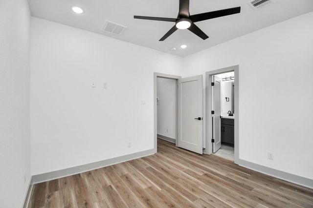 3521 Canfield Street AB, Houston, TX 77004