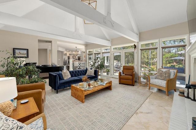5241 Alzeda Drive, La Mesa, CA 91941