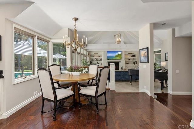 5241 Alzeda Drive, La Mesa, CA 91941