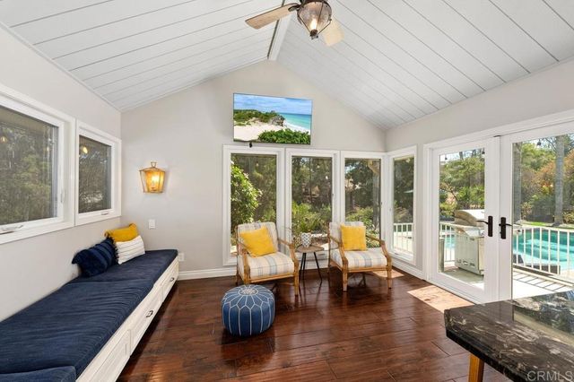 5241 Alzeda Drive, La Mesa, CA 91941