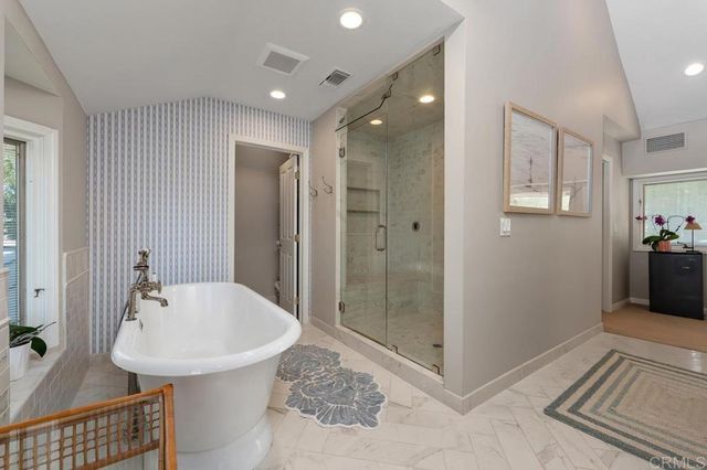 5241 Alzeda Drive, La Mesa, CA 91941