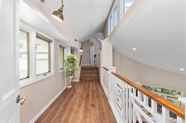 5241 Alzeda Drive, La Mesa, CA 91941
