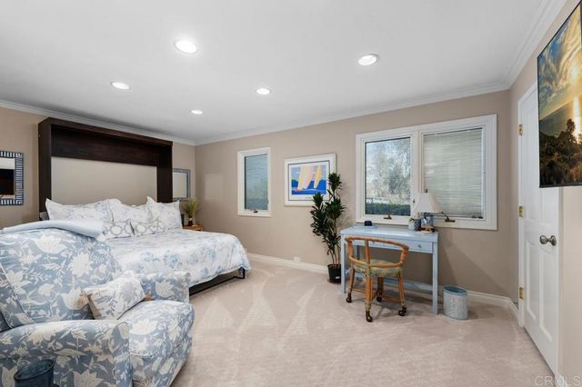 5241 Alzeda Drive, La Mesa, CA 91941
