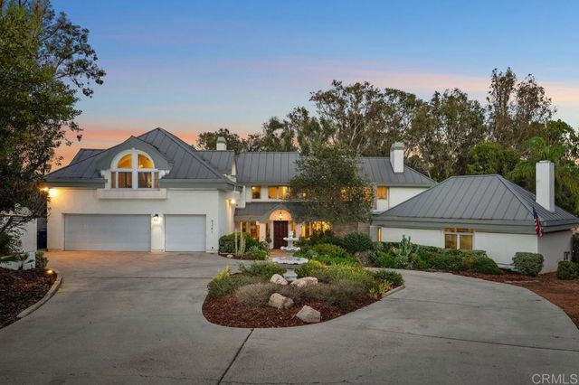 5241 Alzeda Drive, La Mesa, CA 91941