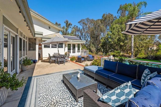 5241 Alzeda Drive, La Mesa, CA 91941