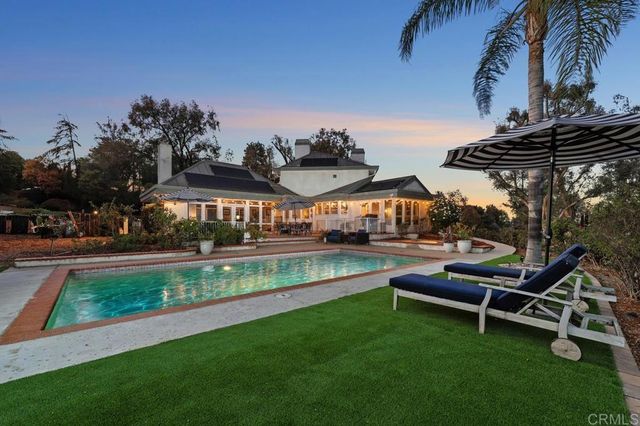 5241 Alzeda Drive, La Mesa, CA 91941