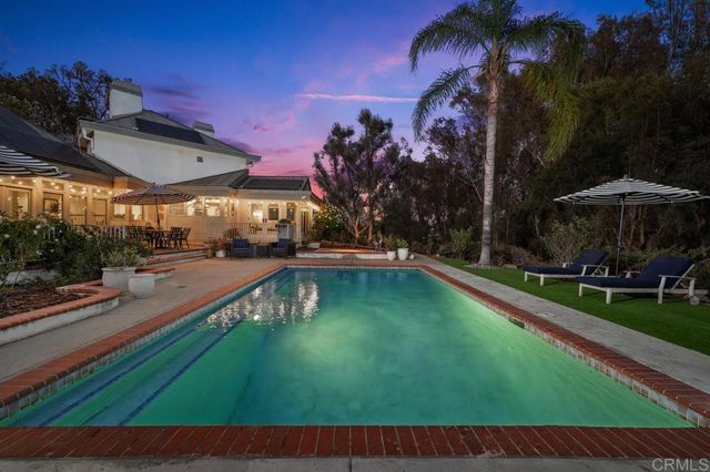 5241 Alzeda Drive, La Mesa, CA 91941