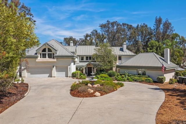 5241 Alzeda Drive, La Mesa, CA 91941