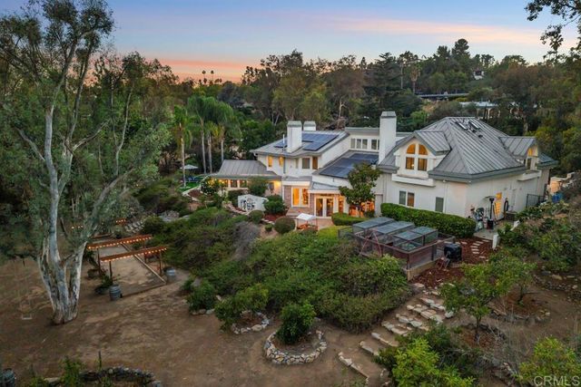 5241 Alzeda Drive, La Mesa, CA 91941