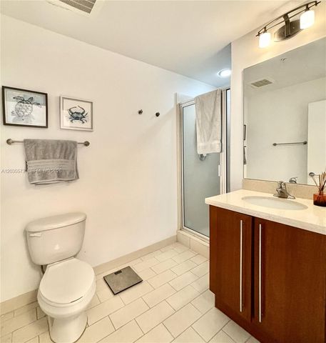79 SW 12th St 4012-S, Miami, FL 33130