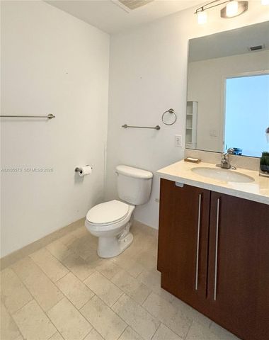79 SW 12th St 4012-S, Miami, FL 33130