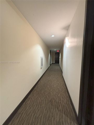 79 SW 12th St 4012-S, Miami, FL 33130