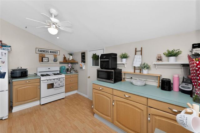 1121 Front Street, North Catasauqua Bor, PA 18032