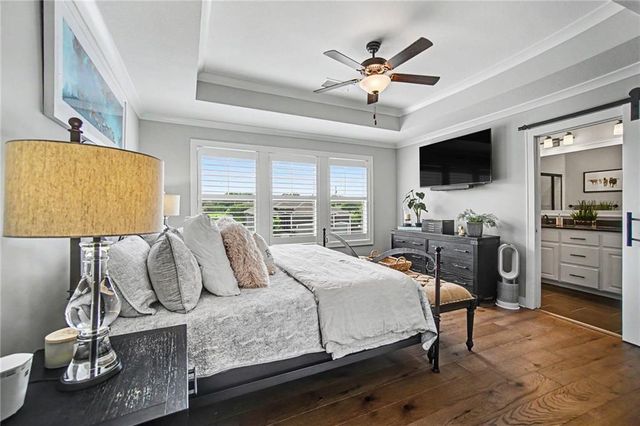 1912 SW Merryman Drive, Lee's Summit, MO 64082