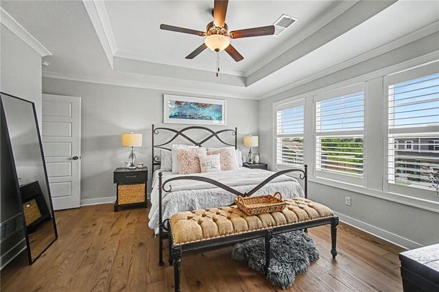 1912 SW Merryman Drive, Lee's Summit, MO 64082