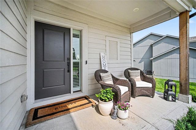 1912 SW Merryman Drive, Lee's Summit, MO 64082