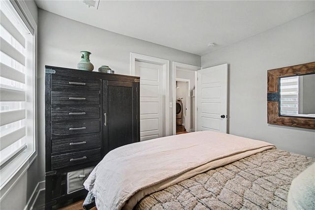 1912 SW Merryman Drive, Lee's Summit, MO 64082