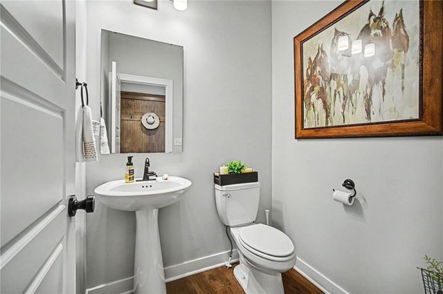 1912 SW Merryman Drive, Lee's Summit, MO 64082