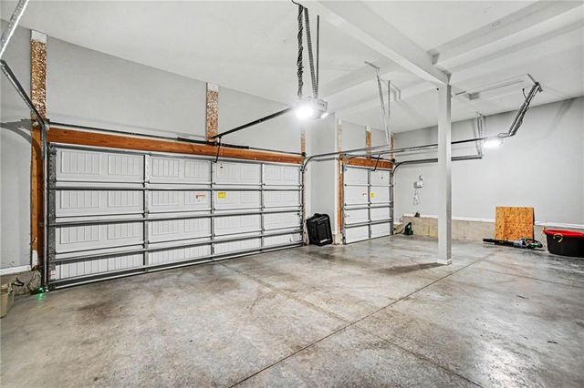 1912 SW Merryman Drive, Lee's Summit, MO 64082