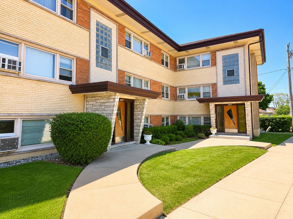 7560 Waukegan Road GC, Niles, IL 60714