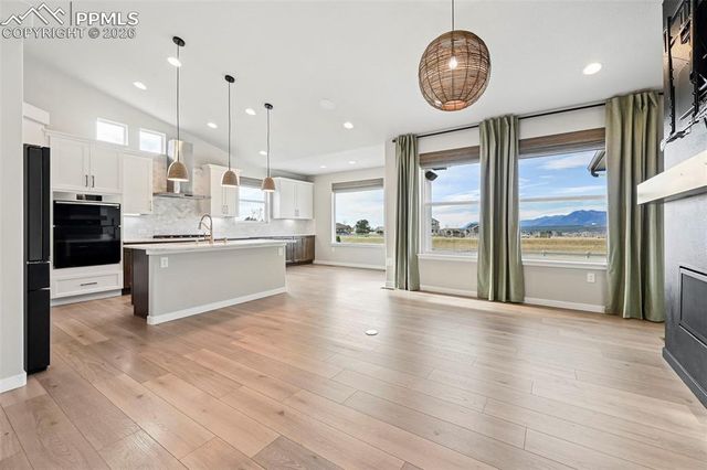 1481 Sunday Stroll Trail, Monument, CO 80132