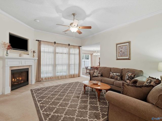 137 Artesian Lane, Huntsville, AL 35758