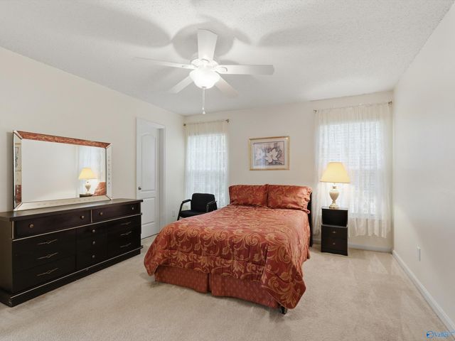 137 Artesian Lane, Huntsville, AL 35758
