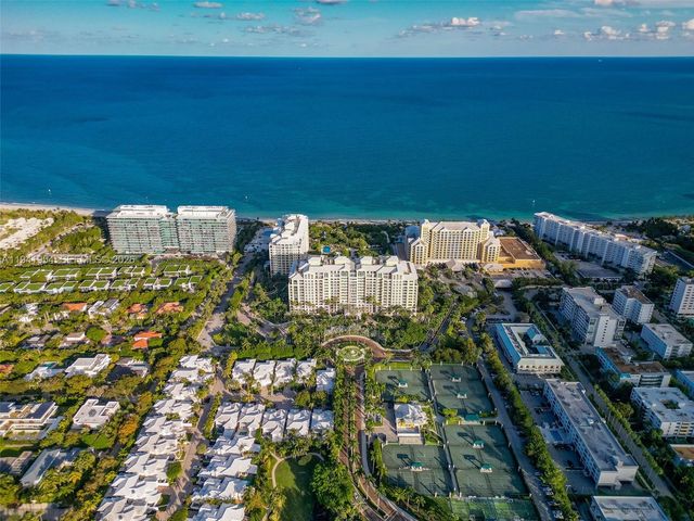 430 Grand Bay Dr 904, Key Biscayne, FL 33149