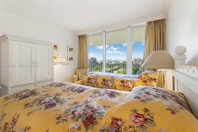 430 Grand Bay Dr 904, Key Biscayne, FL 33149