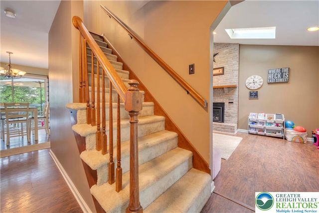 228 Woodland Drive, Moore Twp, PA 18064