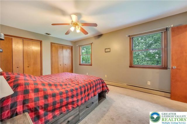 228 Woodland Drive, Moore Twp, PA 18064