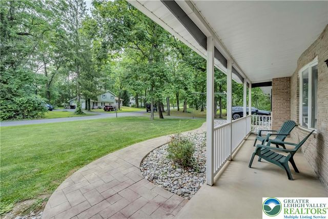 228 Woodland Drive, Moore Twp, PA 18064