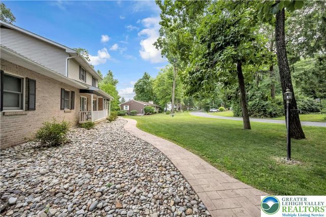 228 Woodland Drive, Moore Twp, PA 18064