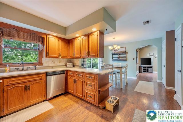 228 Woodland Drive, Moore Twp, PA 18064
