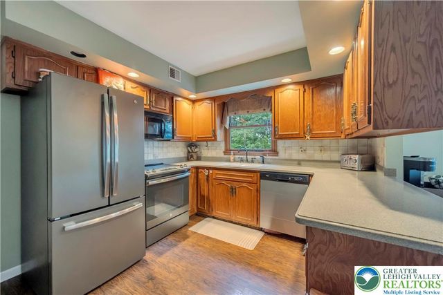 228 Woodland Drive, Moore Twp, PA 18064